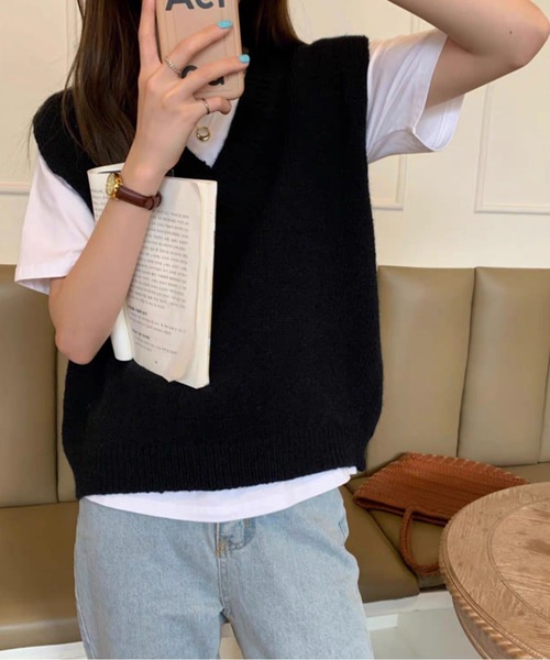 ROOPTOKYO（ループトウキョウ）の「▲Ｖ Neck Slit Knit Vest / ブイネック スリット ニットベスト（ベスト・メンズ・ブラック/グレー/レッド/イエロー/ライトベージュ・S/M）」の7枚目の写真