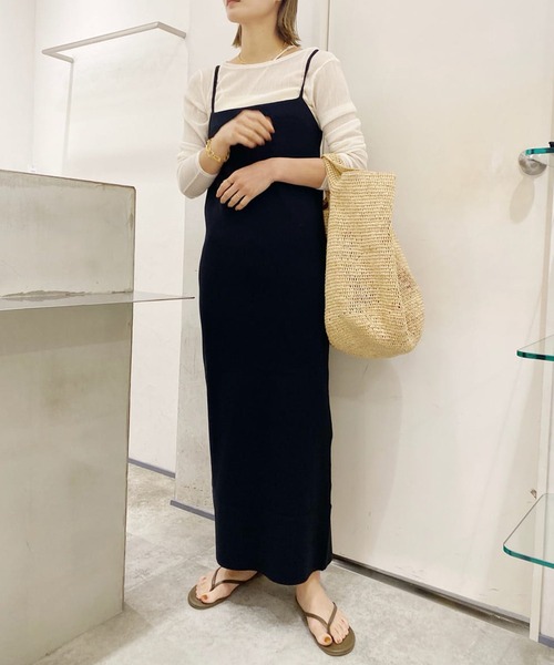 SHENERY（シーナリー）の「シアークレープブルーゼヘムロンTee（Tシャツ/カットソー・レディース・ブラック/オフホワイト・FREE）」の3枚目の写真