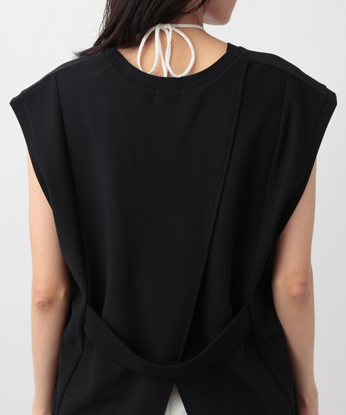 A part by（アパートバイ）の「カットVネックプルオーバーベスト（ベスト・レディース・ブラック/ブラウン/アイボリー・FREE）」の17枚目の写真