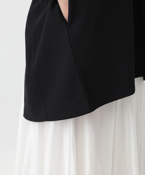 A part by（アパートバイ）の「カットVネックプルオーバーベスト（ベスト・レディース・ブラック/ブラウン/アイボリー・FREE）」の22枚目の写真