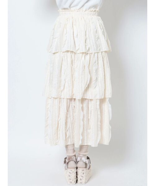 merry jenny（メリージェニー）の「frill frill frillティアードスカート（スカート・レディース・アイボリー/オフホワイト/ブラック・FREE）」の5枚目の写真