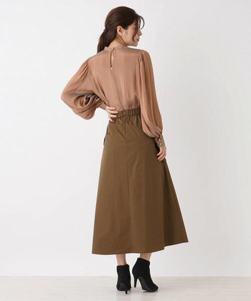 BEATRICE（ベアトリス）の「【BEATRICE】シルキーパフスリーブブラウス（シャツ/ブラウス・レディース・ブラウン/ブラック・2）」の13枚目の写真