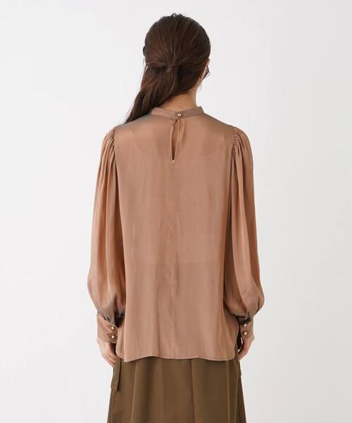 BEATRICE（ベアトリス）の「【BEATRICE】シルキーパフスリーブブラウス（シャツ/ブラウス・レディース・ブラウン/ブラック・2）」の20枚目の写真