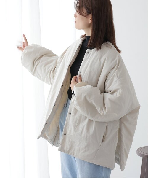 frames RAY CASSIN(フレームスレイカズン)の「サイドファスナーノーカラー中綿ブルゾン(ブルゾン・レディース・キナリ/カーキ/ブラック・FREE)」の22枚目の写真