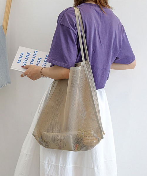 ｔｏｌｅｎｅ（トレネ）の「メッシュビッグトートバッグ / マルチバッグ（トートバッグ・レディース・ベージュ/ブルーグリーン/ブラック・ONE SIZE）」の6枚目の写真