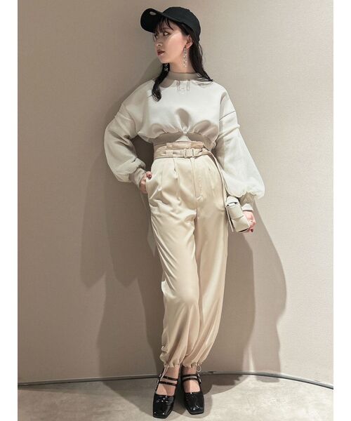 dazzlin（ダズリン）の「チュールスリーブロゴプルオーバー（Tシャツ/カットソー・レディース・チャコールグレー/ベージュ/オフホワイト・FREE）」の6枚目の写真