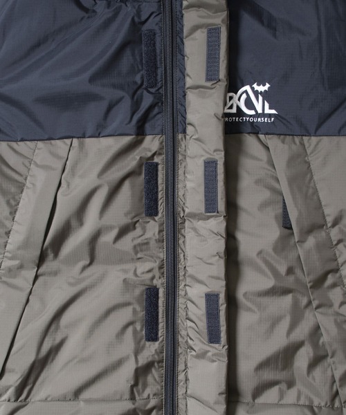 Back Channel（バックチャンネル）の「NANGA HOODED DOWN JACKET（ダウンジャケット/コート・メンズ・グレー系カモフラージュ/オリーブドラブ/ブラック・XX-LARGE/LARGE/X-LARGE/MEDIUM）」の18枚目の写真