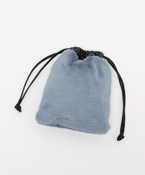 LAKOLE（ラコレ）の「フェイクファー巾着2WAYショルダー / 969652（ショルダーバッグ・レディース・ライトブルー/グレイッシュベージュ/レオパード/チャコールグレー・FREE）」の21枚目の写真