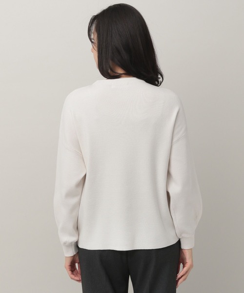 Elura(エルーラ)の「濃密なめらか袖コンニット(ニット/セーター・レディース・ブラック・MEDIUM/SMALL/LARGE)」の9枚目の写真