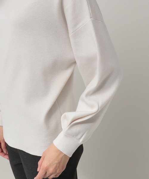 Elura(エルーラ)の「濃密なめらか袖コンニット(ニット/セーター・レディース・ブラック・MEDIUM/SMALL/LARGE)」の13枚目の写真