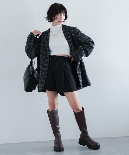 PAGEBOY（ページボーイ）の「Wクロスハイウエストショートパンツ（その他パンツ・レディース・ブラック/ターコイズブルー/チャコールグレー・FREE）」の11枚目の写真