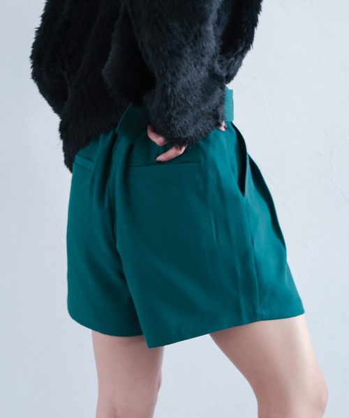 PAGEBOY（ページボーイ）の「Wクロスハイウエストショートパンツ（その他パンツ・レディース・ブラック/ターコイズブルー/チャコールグレー・FREE）」の18枚目の写真