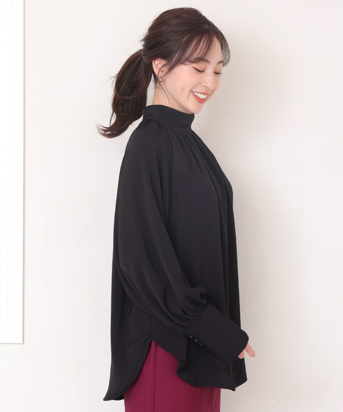 ONE'S TRUE（ワンズトゥルー）の「スタンドカラーブラウス（シャツ/ブラウス・レディース・ブラック/オフホワイト・M）」の3枚目の写真