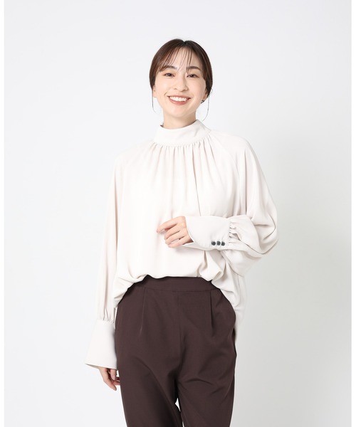 ONE'S TRUE（ワンズトゥルー）の「スタンドカラーブラウス（シャツ/ブラウス・レディース・ブラック/オフホワイト・M）」の10枚目の写真