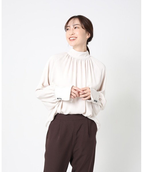 ONE'S TRUE（ワンズトゥルー）の「スタンドカラーブラウス（シャツ/ブラウス・レディース・ブラック/オフホワイト・M）」の11枚目の写真
