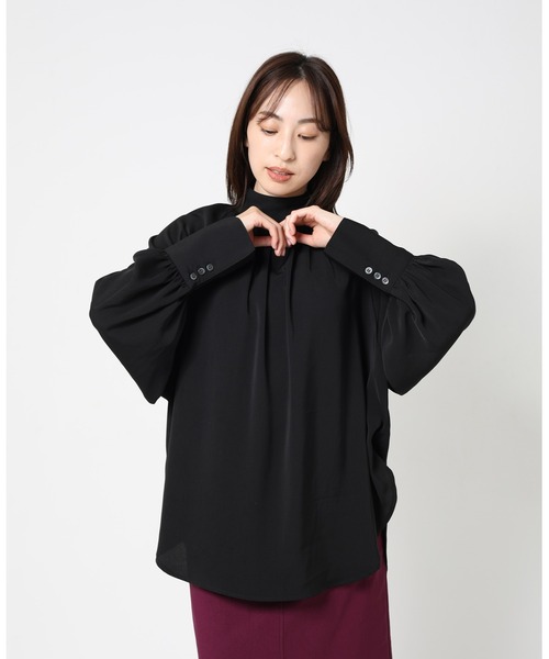 ONE'S TRUE（ワンズトゥルー）の「スタンドカラーブラウス（シャツ/ブラウス・レディース・ブラック/オフホワイト・M）」の15枚目の写真