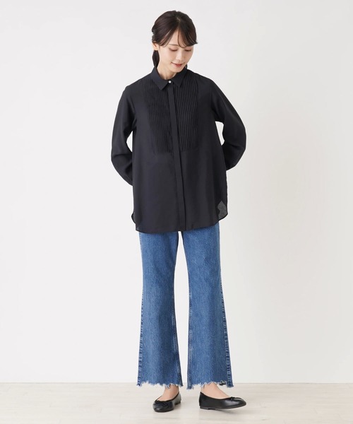 en recre（アンレクレ）の「ピンタックシャツブラウス（シャツ/ブラウス・レディース・オフホワイト/サックスブルー/ブラック・2）」の12枚目の写真