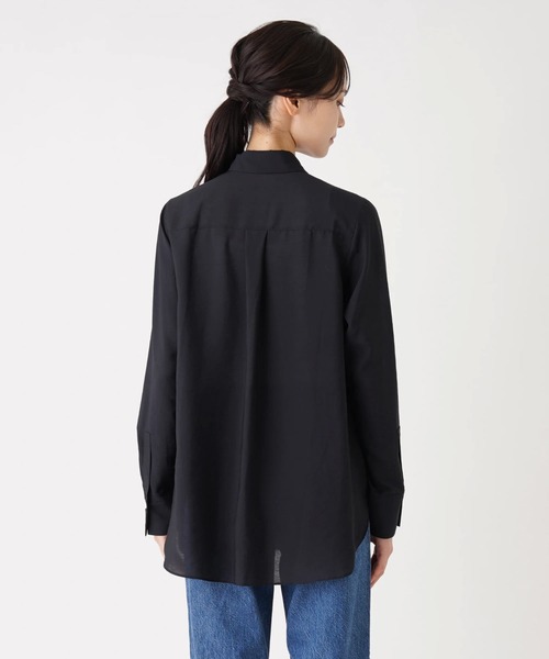 en recre（アンレクレ）の「ピンタックシャツブラウス（シャツ/ブラウス・レディース・オフホワイト/サックスブルー/ブラック・2）」の17枚目の写真