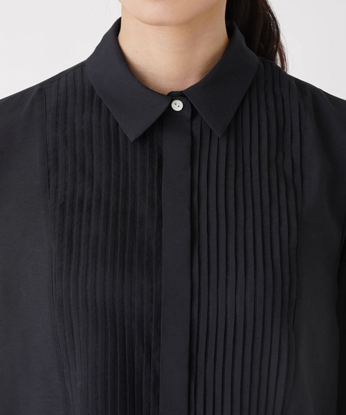 en recre（アンレクレ）の「ピンタックシャツブラウス（シャツ/ブラウス・レディース・オフホワイト/サックスブルー/ブラック・2）」の18枚目の写真