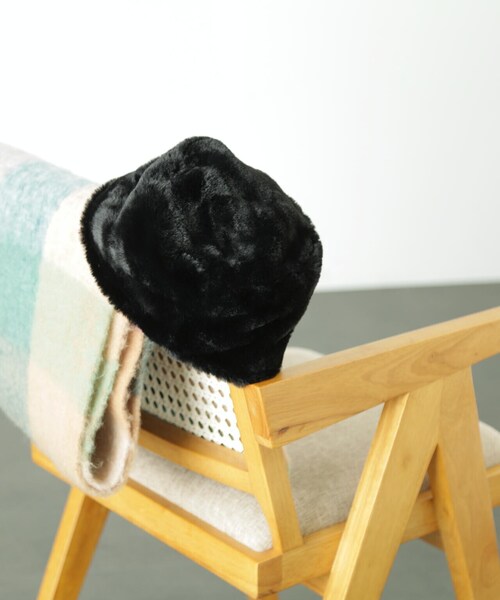 FREE'S MART(フリーズマート)の「◆フェイクファーメーテル帽(ハット・レディース・ブラック/アイボリー・フリ-)」の3枚目の写真