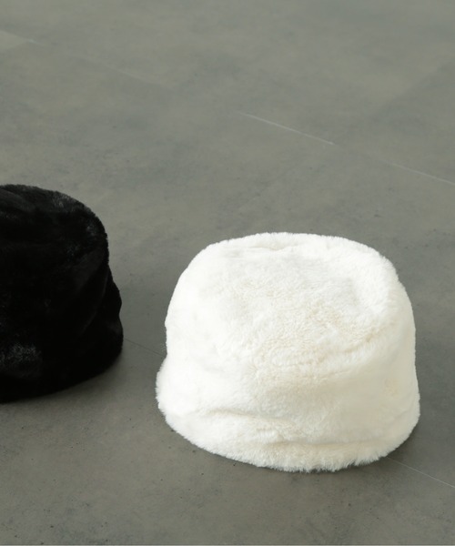 FREE'S MART(フリーズマート)の「◆フェイクファーメーテル帽(ハット・レディース・ブラック/アイボリー・フリ-)」の1枚目の写真