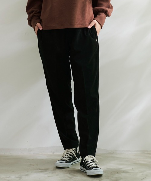 Arnold Palmer（アーノルドパーマー）の「テック コーデュロイ シェア パンツ（その他パンツ・レディース・ブラック/ブラウン/アイボリー/グリーン・LL/XS/L/S/M）」の3枚目の写真