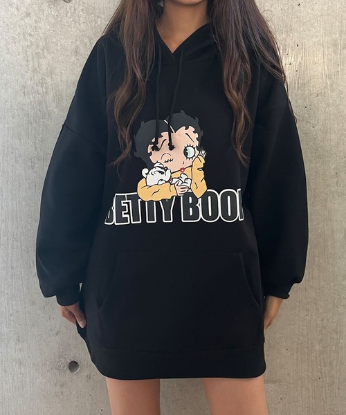 GLAMOROUS JANE（グラマラスジェーン）の「裏起毛BETTYBOOPAストリートプリントパーカー（パーカー・レディース・チャコールグレー/ブラック/アイボリー・FREE）」の11枚目の写真