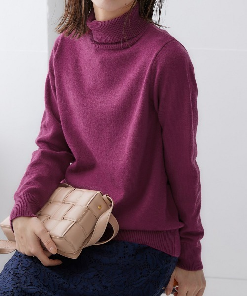 nissen（ニッセン）の「洗えるタートルネックニット(毛玉になりにくい・ふんわりもちもち素材）（ニット/セーター・レディース・アイボリー/グリーン/モカ/ライトグレー/ブラック/ピンク系/ロイヤルブルー・L/3L/M/S/LL）」の7枚目の写真