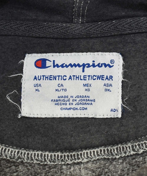Champion(チャンピオン)の「【ヴィンテージ古着】Champion / チャンピオン ロゴ刺繍 スウェットパーカー(パーカー・メンズ・グレー・X-LARGE)」の5枚目の写真