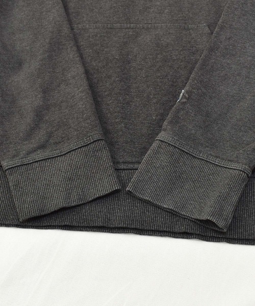 Champion(チャンピオン)の「【ヴィンテージ古着】Champion / チャンピオン ロゴ刺繍 スウェットパーカー(パーカー・メンズ・グレー・X-LARGE)」の10枚目の写真