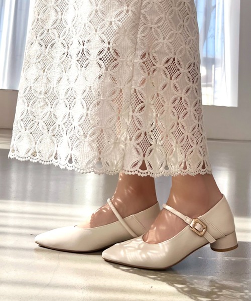 オッフェン　ポインテッドトゥ　 スカラップ　フラット　パンプス　ベージュ pointed-FRIN / BEIGE & BLACK | Offen