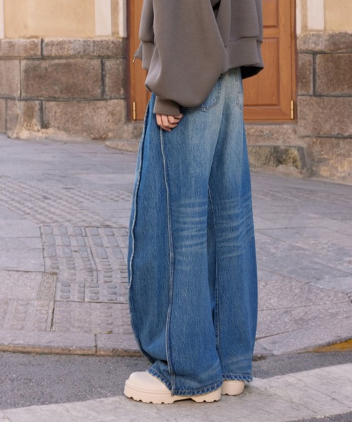 JNBY（ジェーエヌビーワイ）の「Stylized Curved-leg Jeans / カーブジーンズ（デニムパンツ・レディース・ブルー/グレー/ブラック・34/38/36）」の20枚目の写真