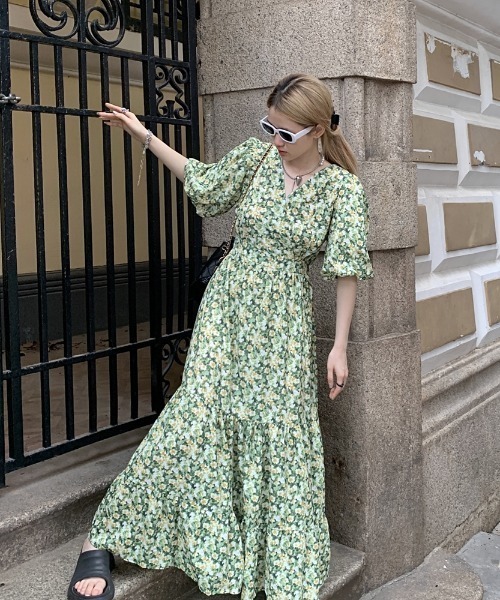N.s(エヌドットエス)の「花柄カシュクールワンピース(ワンピース・レディース・グリーン・M/S/L)」の2枚目の写真