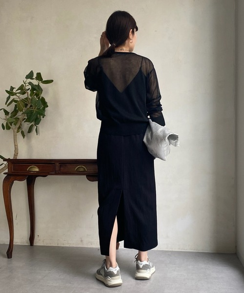 DouDou（ドゥドゥ）の「【WEB限定】 ダブルカフスシアークルーカーディガン（カーディガン/ボレロ・レディース・グリーン/オフホワイト/バイオレット/ブラック・FREE）」の8枚目の写真