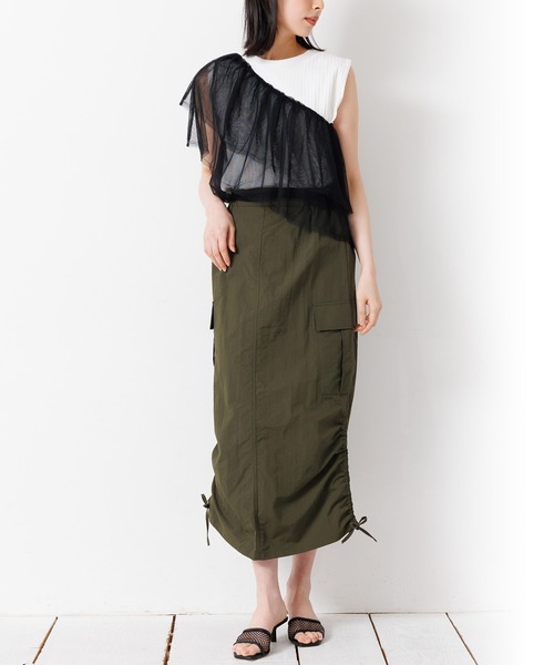 mili an deni（ミリアンデニ）の「サイドドロストカーゴスカート（スカート・レディース・カーキ/ブラック/グレー/ライトカーキ/アイボリー・M）」の17枚目の写真