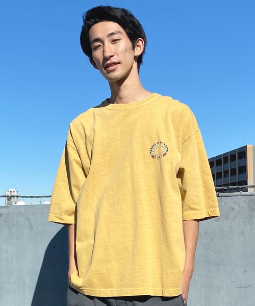Quiksilver(クイックシルバー)の「QUIKSILVER/クイックシルバー Tシャツ 半袖 バックプリント クルーネック ルーズシルエット ピグメント加工 QST242005(Tシャツ/カットソー・メンズ・ネイビー/ホワイト/イエロー・M/L)」の14枚目の写真