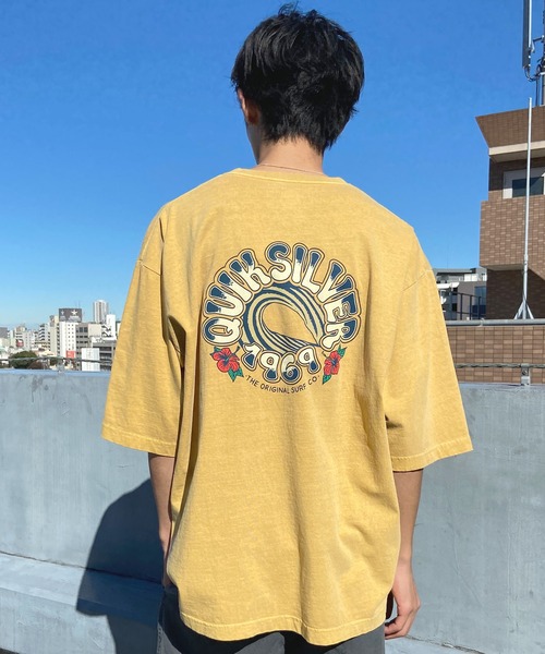Quiksilver(クイックシルバー)の「QUIKSILVER/クイックシルバー Tシャツ 半袖 バックプリント クルーネック ルーズシルエット ピグメント加工 QST242005(Tシャツ/カットソー・メンズ・ネイビー/ホワイト/イエロー・M/L)」の15枚目の写真