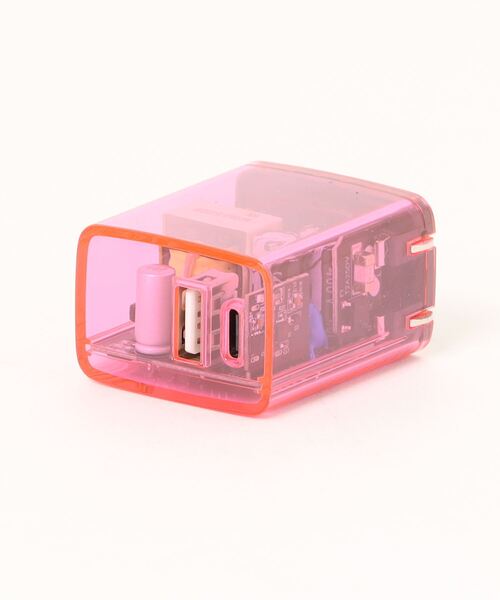 Hamee(ハミィ)の「Melia クリアAC充電器 Type-A&Type-C 2ポートPD対応(スマホグッズ・レディース・ピンク/ブルー/クリア/パープル・FREE)」の6枚目の写真