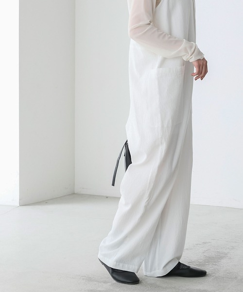 forksy.(フォルクシー)の「【forksy.】リネンライクポケット付きコンビネゾン(つなぎ/オールインワン・レディース・アイボリー/ブラック/テラコッタ・FREE)」の14枚目の写真