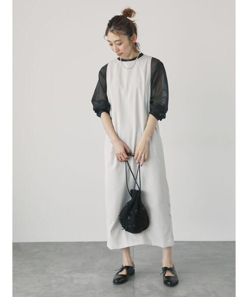 Lugnoncure（ルノンキュール）の「サイドスリットジャンパースカート（ワンピース・レディース・ブラック/ベージュ・F）」の4枚目の写真