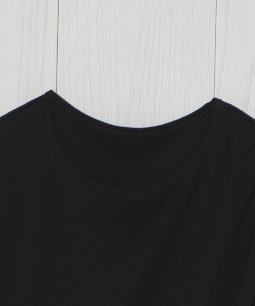 H　BEAUTY&YOUTH UNITED ARROWS（エイチビューティーアンドユースユナイテッドアローズ）の「＜H＞ツイストショートスリーブカットソー（Tシャツ/カットソー・レディース・ブラック/クリーム・FREE）」の11枚目の写真