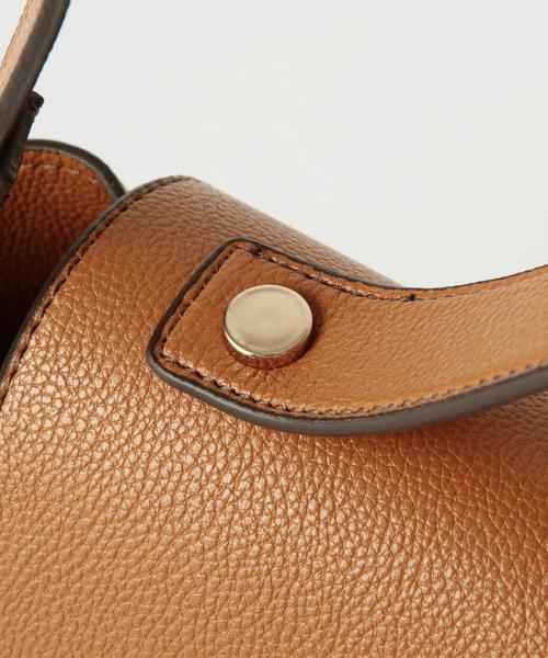 Another Edition(アナザーエディション)の「2Wayヒネリショルダー/AE 2WayヒネリSHLD(ショルダーバッグ・レディース・ブラック/ブラウン/コバルトブルー・フリー)」の6枚目の写真