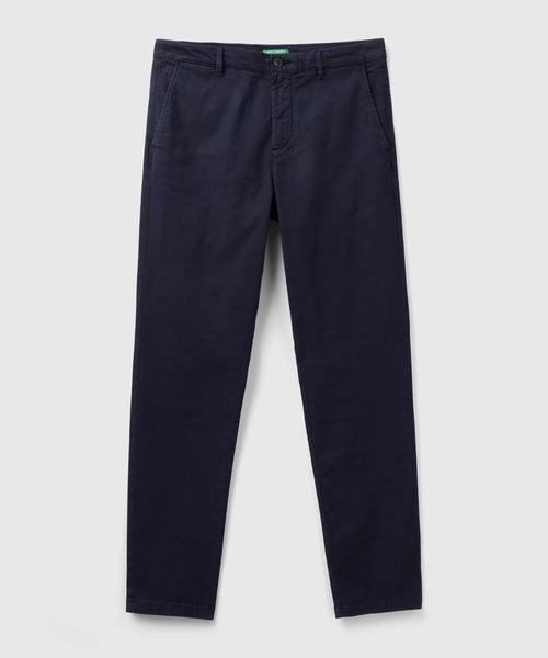 BENETTON (UNITED COLORS OF BENETTON)（ベネトンユナイテッドカラーズオブベネトン）の「コットンスリムフィットチノパンツ（チノパンツ・メンズ・ネイビー・50/42/44/46）」の4枚目の写真