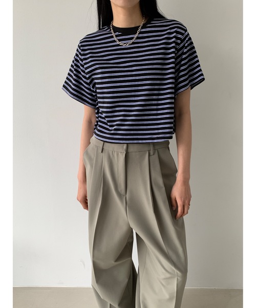 Didot.showroom(ディドット ショールーム)の「【DIDOT.】ボーダー配色クロップドT(Tシャツ/カットソー・レディース・レッド/ホワイト/ブラック・FREE)」の2枚目の写真