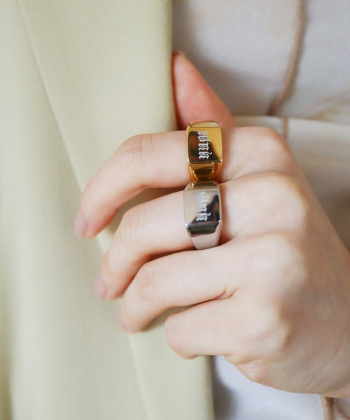 TUWAKRIM（トゥワクリム）の「【TUWAKRIM】シグネットring（リング・レディース・ゴールド/シルバー・X-LARGE/LARGE/MEDIUM/XX-LARGE）」の3枚目の写真