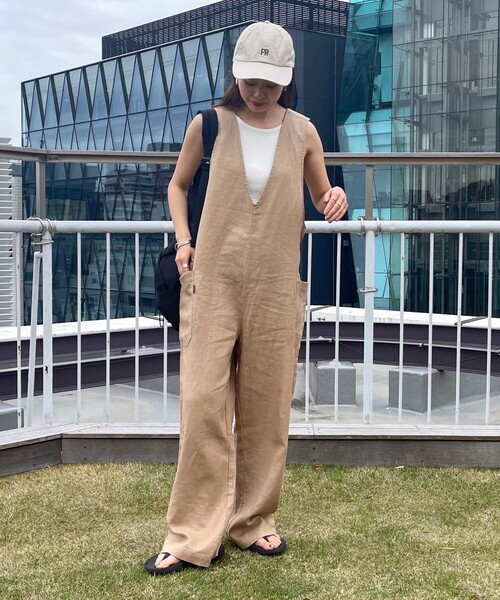 GEVACO（ゲバコ）の「【GEVACO/ゲバコ】コットンリネンサロペット（サロペット/オーバーオール・レディース・ブラック/ベージュ・36/38）」の5枚目の写真