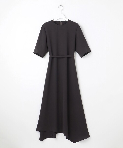 23区 L(ニジュウサンクオオキイサイズ)の「【撥水加工/洗える】キューティクルストレッチツイル イレギュラーヘム ワンピース(ワンピース・レディース・ブラック系/ネイビー系/ダークブラウン系・44/46/48)」の14枚目の写真
