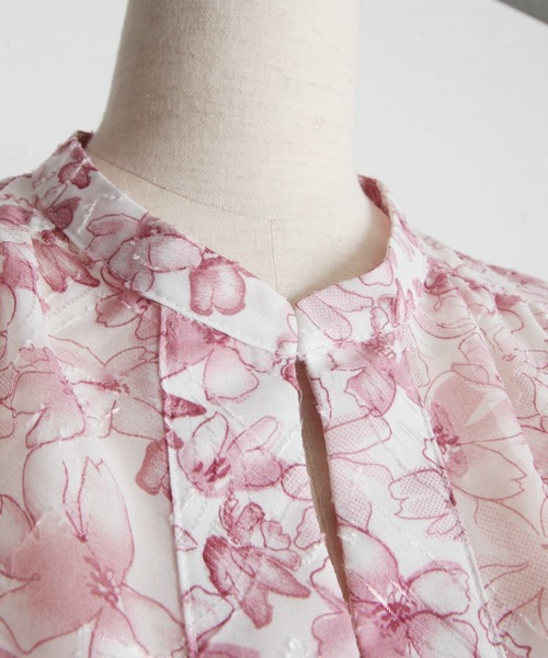 【セール】ペチコート付きシアージャガード×フラワープリントシャーリングワンピース（ワンピース）｜tocco closet（トッコ クローゼット）