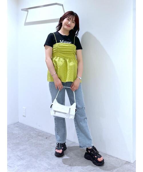 FREE'S MART(フリーズマート)の「ショート丈ロゴTシャツ(Tシャツ/カットソー・レディース・ホワイト/ブラック/ピンク・FREE)」の4枚目の写真