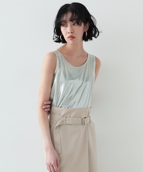 GALLEST（ギャレスト）の「◆箔ラメタンクトップ（タンクトップ・レディース・ホワイト/ゴールド/シルバー・38）」の2枚目の写真